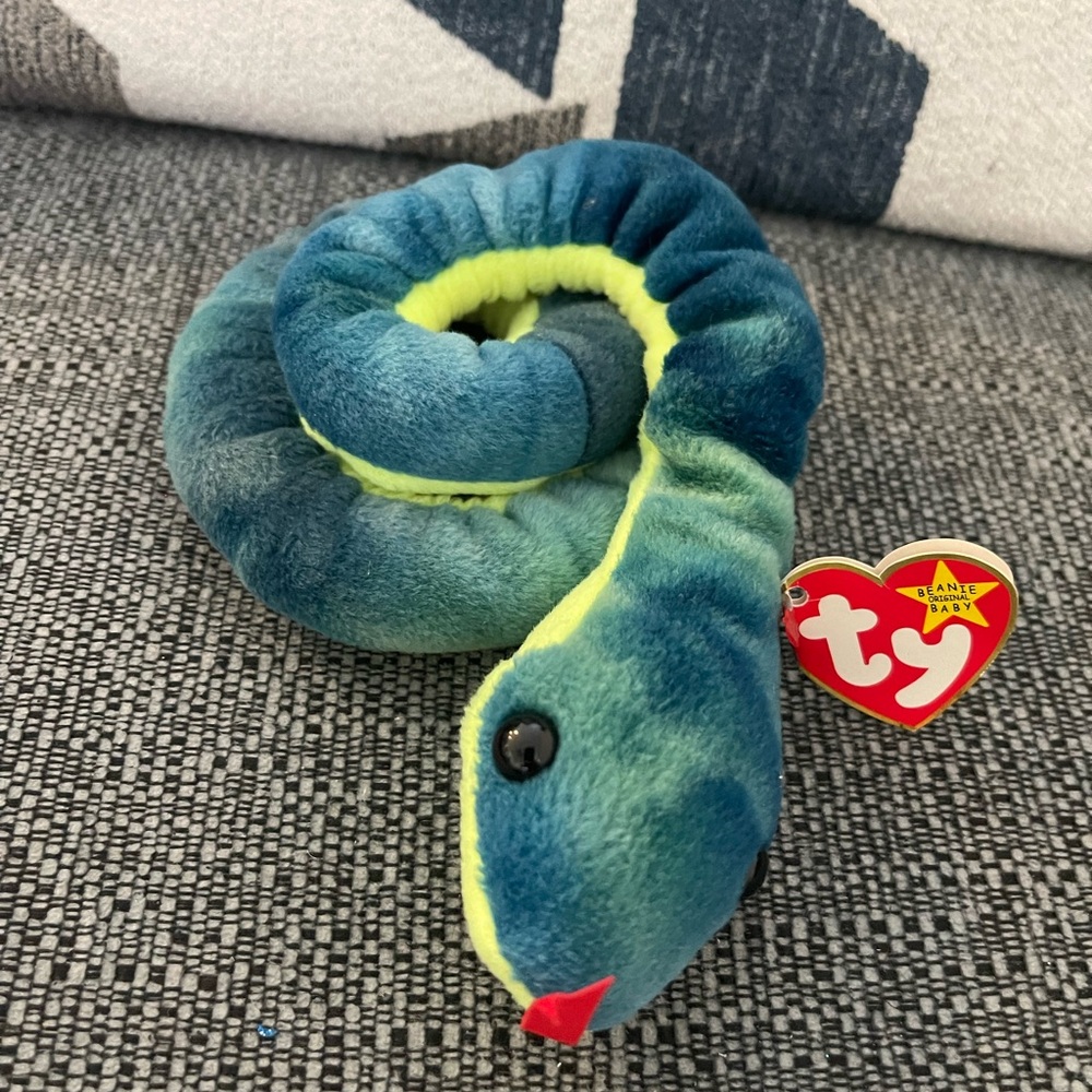 Ty Hissy the Snake